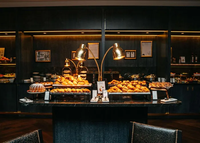 Hilton Vienna Plaza Hotel